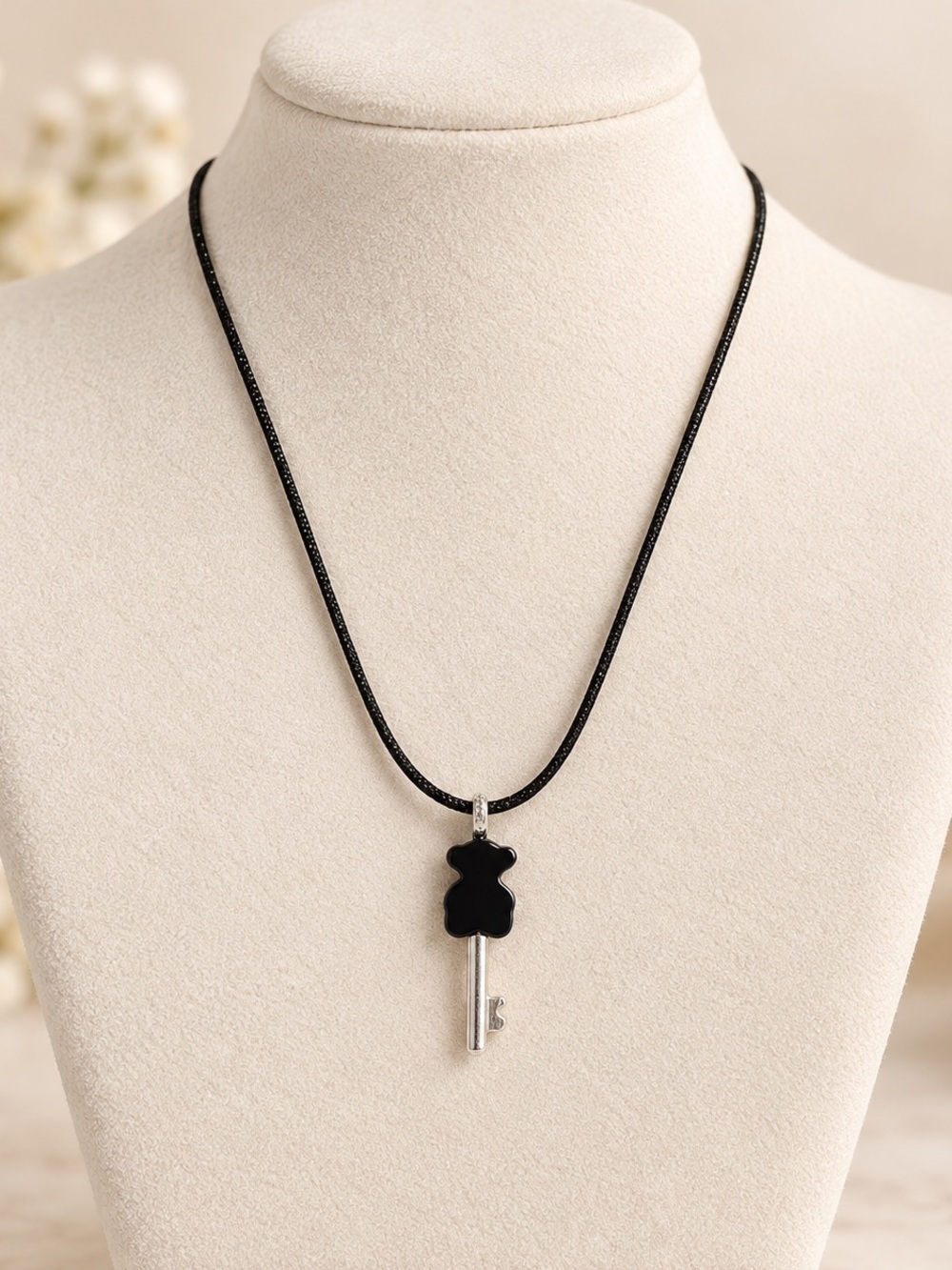 Firm price ) Black Bear Key Tiny Pendant Necklace long and short adjustment -